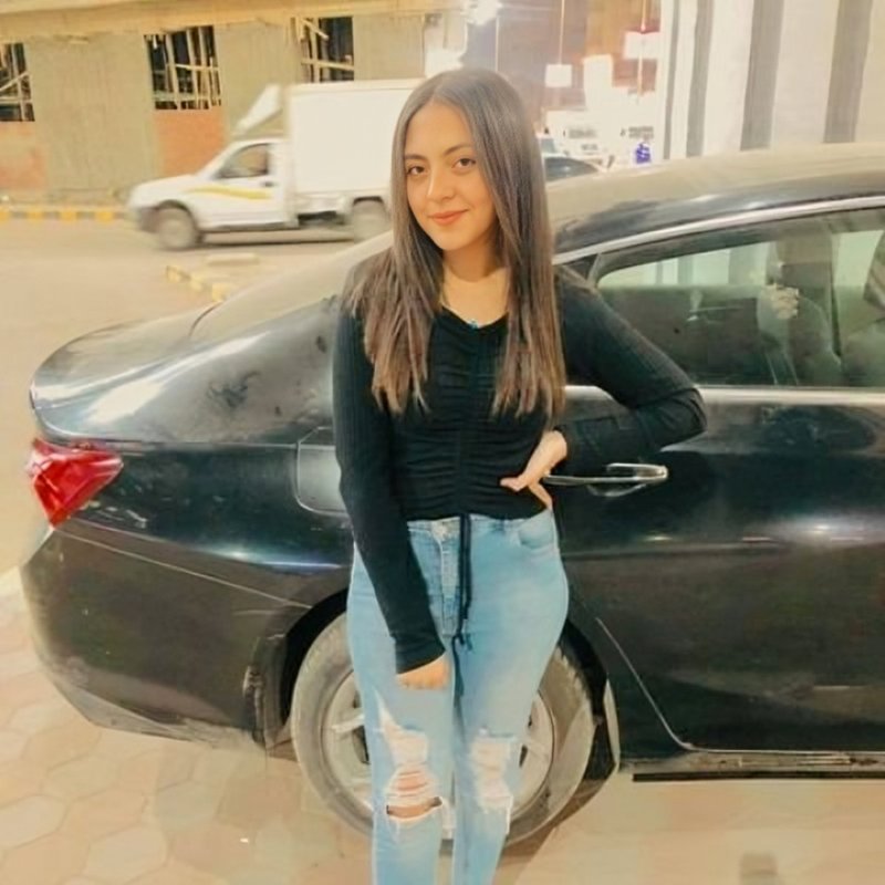 Beautiful Des! Babe Hot Boobs & Sexy Ass Striping Semi-Nude Videos+Pics