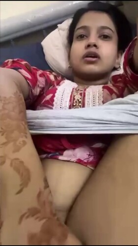 Desi Chubby Babe Mastubating n Fingering For BF